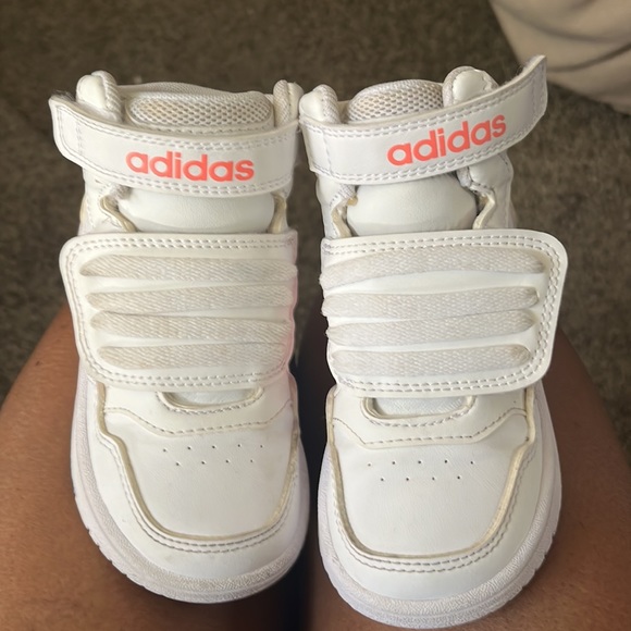Little girls Adidas..size 7…colors white/pink/baby blue - Picture 3 of 3